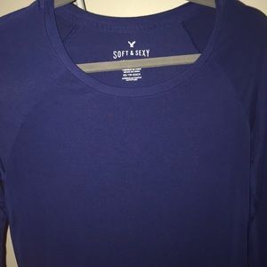 Soft and sexy navy shirt! long sleeve